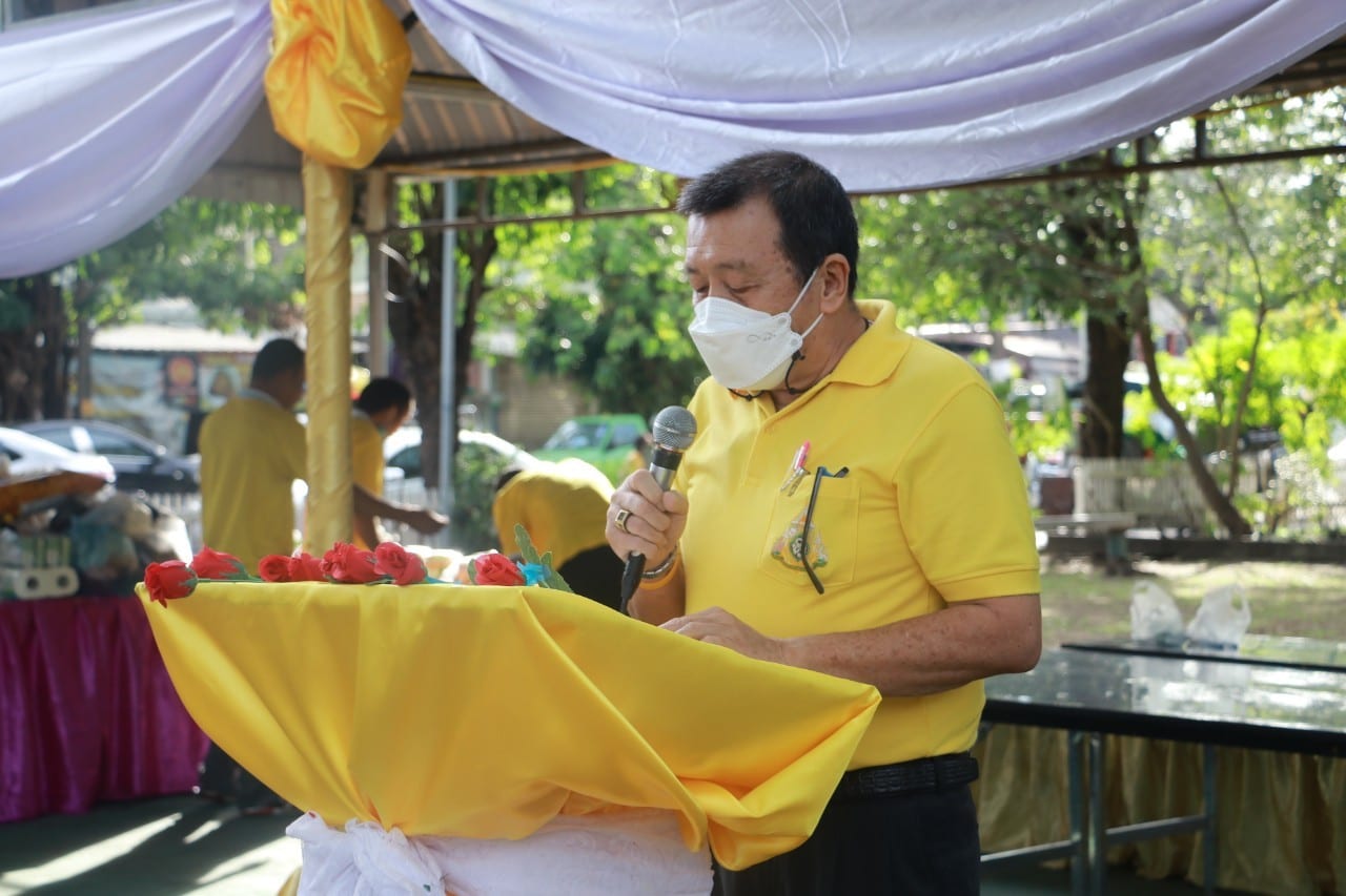 ภาพกิจกรรมวันสงกรานต์ สหกรณ์เคหสถานกรุงเทพฯ จำกัด (สามเสน) สรงน้ำพระ รดน้ำขอพร